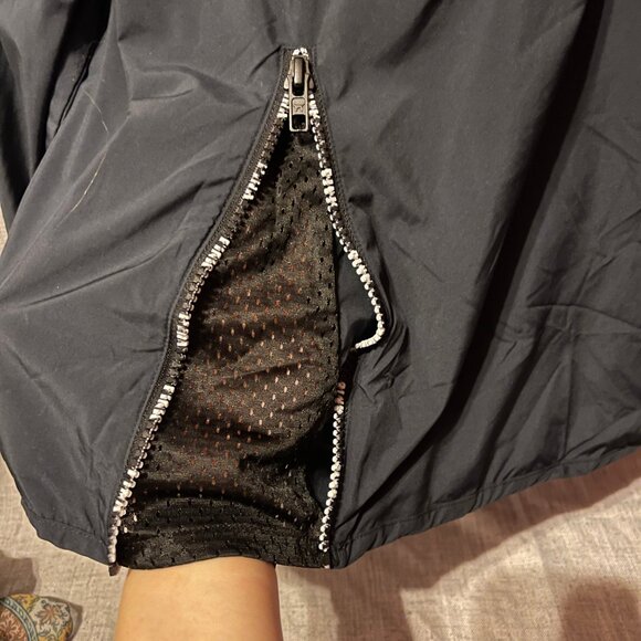 Womens XS/S Victoria's Secret PINK Black Windbreaker / Rain Jacket - Picture 4 of 6